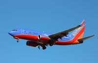 N962WN @ KLAS - Boeing 737-700 - by Mark Pasqualino
