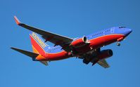 N272WN @ MCO - Southwest - by Florida Metal