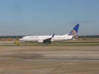 N33292 @ IAH - Boeing 737-824 - by Christian Maurer