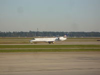 N12564 @ IAH - ERJ-145LR - by Christian Maurer