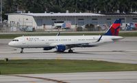 N305DN @ FLL - Delta - by Florida Metal