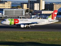 CS-TNK @ LPPT - Teofilo Braga landing runway 03 - by JC Ravon - FRENCHSKY