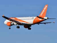 OE-IVO @ LFBD - easyJet Europe U24131 from Barcelona (BCN) landing runway 29 - by JC Ravon - FRENCHSKY