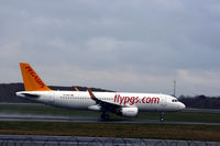 TC-DCE @ EKCH - TC-DCE taking off rw 22R - by Erik Oxtorp