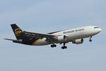 N149UP @ DFW - Arriving at DFW Airport - by Zane Adams