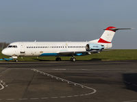 VH-UQG @ EGSH - Being towed north side for engine runs