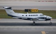 N400SC @ MIA - King Air 200 - by Florida Metal
