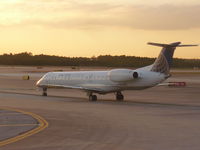 N14902 @ IAH - ERJ-145LR - by Christian Maurer