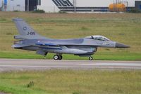 J-015 @ LFRJ - Fokker F-16A Fighting Falcon, Taxiing to flight line, Landivisiau Naval Air Base (LFRJ) Tiger Meet 2017 - by Yves-Q