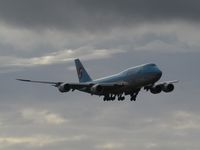 HL7631 @ NZAA - on way in - daily flight to NZAA - by magnaman