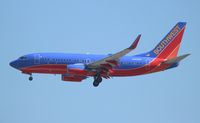 N465WN @ LAX - Southwest - by Florida Metal