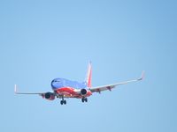 N955WN @ 3607 - Landing - by Canonman