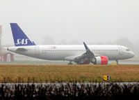 EI-SIB @ CPH - Copenhagen 20.12.2017 .The first revenue flight as SK 503 to London LHR.SAS Ireland. - by leo larsen