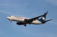 N859AM @ KORD - Boeing 737-800 - by Mark Pasqualino