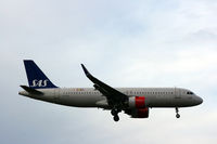 EI-SIA @ EKCH - EI-SIA landing rw 04L.
Returning to CPH as SK502 after the second Commercial flight