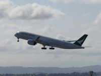 B-LRI @ NZAA - off back to HK - by magnaman