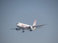 N750AX @ 3607 - Landing