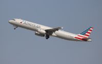 N543UW @ LAX - American - by Florida Metal