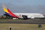 HL7634 @ YSSY - TAXIING - by Bill Mallinson