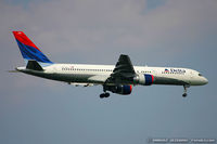 N636DL @ KJFK - Boeing 757-232 - Delta Air Lines  C/N 23763, N636DL - by Dariusz Jezewski www.FotoDj.com