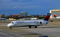 N954AT @ KATL - Taxi Atlanta - by Ronald Barker