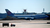 B-18701 @ KATL - Taxi for takeoff Atlanta
