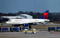 N362NB @ KATL - Taxi Atlanta - by Ronald Barker