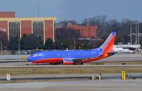 N362SW @ KATL - Taxi to park Atlanta - by Ronald Barker