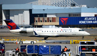 N859AS @ KATL - Taxi Atlanta