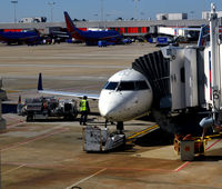 N882AS @ KATL - At the gate Atlanta - by Ronald Barker
