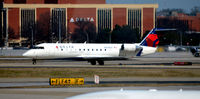 N914EV @ KATL - Taxi Atlanta - by Ronald Barker