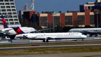 N915DL @ KATL - Landing Atlanta