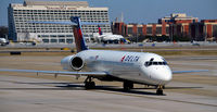 N956AT @ KATL - Taxi Atlanta - by Ronald Barker