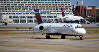 N964AT @ KATL - Taxi Atlanta - by Ronald Barker