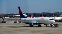 N37700 @ KATL - Towed Atlanta - by Ronald Barker