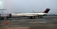 N950DL @ KLEX - At the gate Lexington - by Ronald Barker