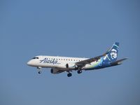 N184SY @ 3607 - Landing