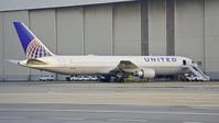 N642UA @ SFO - SFO 2018. - by Clayton Eddy
