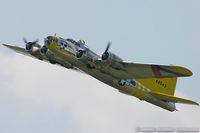 N3701G @ KYIP - Boeing B-17G Flying Fortress Chuckie  C/N 44-8543A, NL3701G - by Dariusz Jezewski www.FotoDj.com