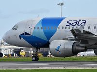 CS-TKP @ LPPT - Azores Airlines S4143 take off to Pico (PIX) - by JC Ravon - FRENCHSKY