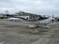 N2352J @ CVH - 2005 Cessna T206H @ Hollister Municipal Airport, CA - by Steve Nation