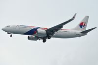9M-MSD @ WIII - Malaysia B738 on short finals - by FerryPNL