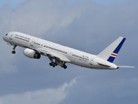 TF-FIW @ LPPT - TACV Cabo Verde Airlines VR601 to Espargos (SID) - by JC Ravon - FRENCHSKY