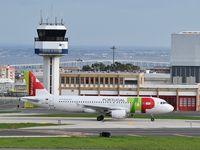 CS-TNH @ LPPT - Almada Negreiros - by JC Ravon - FRENCHSKY