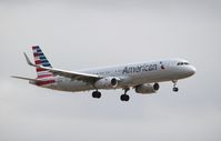 N164NN @ KDFW - Airbus A321 - by Mark Pasqualino