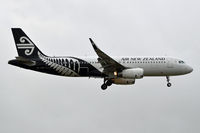 ZK-OXH @ NZAA - At Auckland - by Micha Lueck
