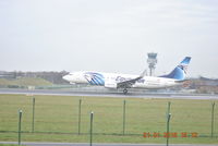 SU-GCM @ EBBR - This photo was taken at Brussels Airport, when the B737 of Egyptair landed on the runway 25L - by Hugo de Hepcée