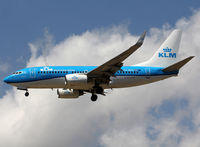 PH-BGG @ LEBL - Landing rwy 25R - by Shunn311
