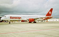 SE-DSK @ LPA - Las Palmas 14.12.1996 - by leo larsen