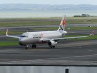VH-VFP @ NZAA - at AKL - by magnaman